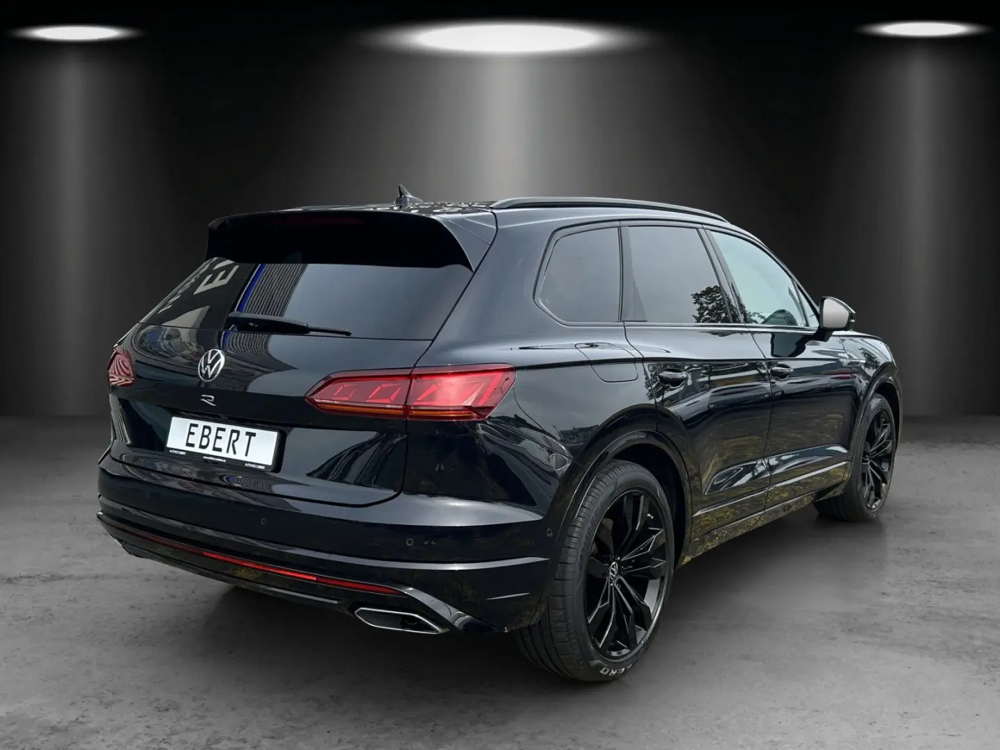 Touareg 3.0 TSI eHybrid R-Line 4M AHK Luft Pano