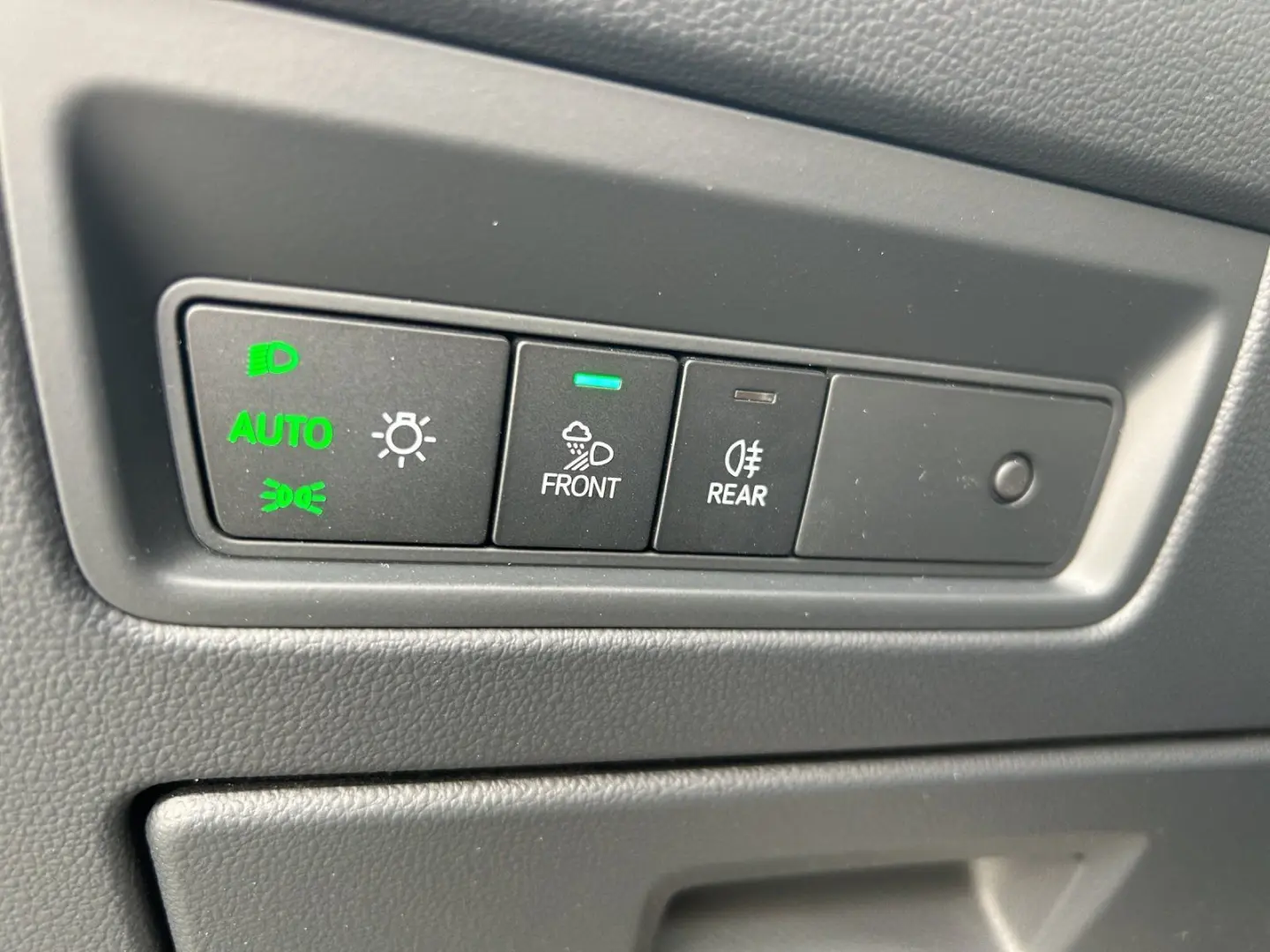 Touareg 3.0 TSI eHybrid R-Line 4M AHK Luft Pano