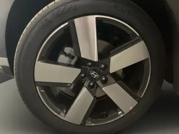SANTA FE Plug-In-Hybrid Signature 5-Sitzer MY25
