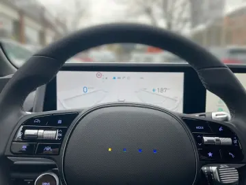 IONIQ 6 UNIQ 77.4 kWh 4WD BOSE NAVI MATRIX-LED