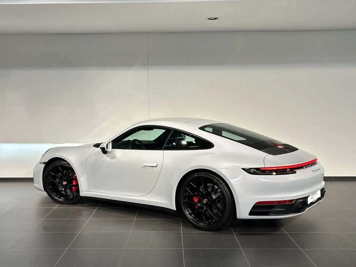 992 911 Carrera 4S Sportabgasanlage LED BOSE