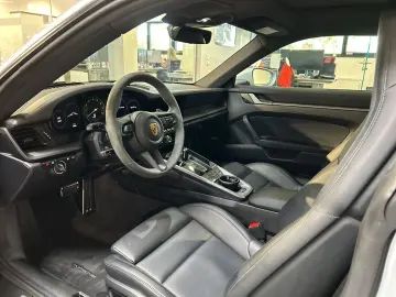 992 911 Carrera 4S Sportabgasanlage LED BOSE