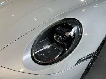 992 911 Carrera 4S Sportabgasanlage LED BOSE