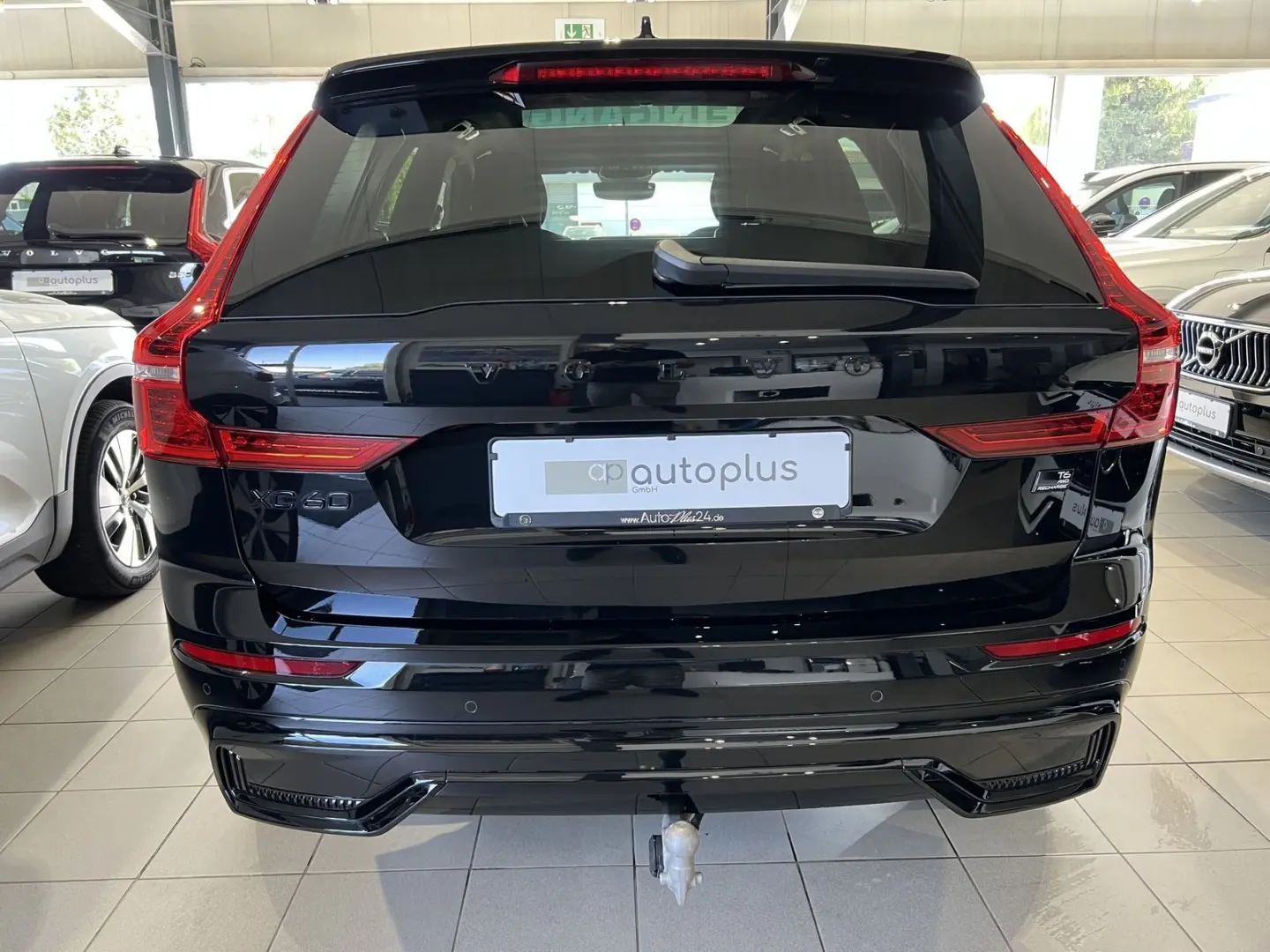 XC60 T6 Plus Black Edition Recharge AWD AHK 360°