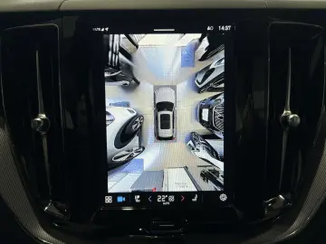 XC60 T6 Plus Black Edition Recharge AWD AHK 360°