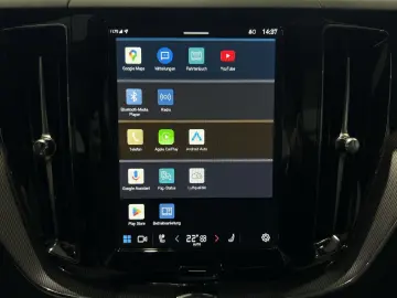 XC60 T6 Plus Black Edition Recharge AWD AHK 360°