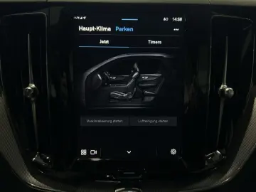 XC60 T6 Plus Black Edition Recharge AWD AHK 360°