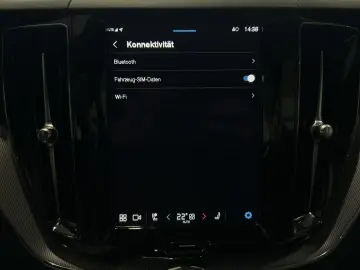 XC60 T6 Plus Black Edition Recharge AWD AHK 360°