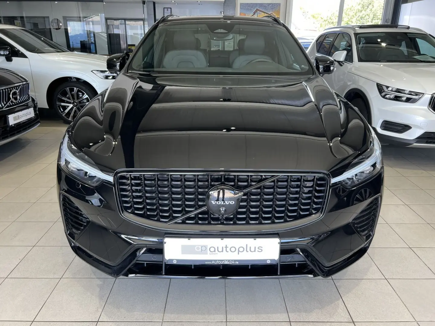 XC60 T6 Plus Black Edition Recharge AWD AHK 360°