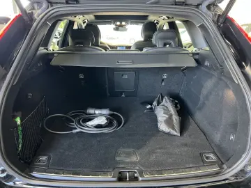 XC60 T6 Plus Black Edition Recharge AWD AHK 360°