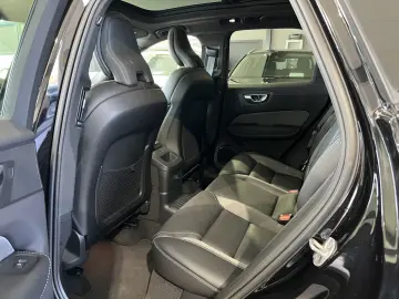 XC60 T6 Plus Black Edition Recharge AWD AHK 360°