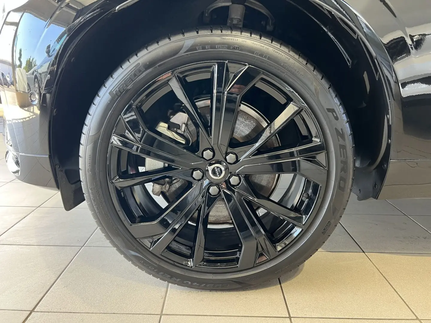 XC60 T6 Plus Black Edition Recharge AWD AHK 360°