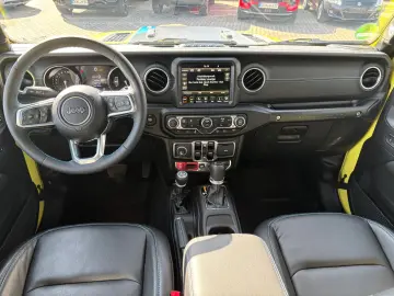 Wrangler PHEV 4xe Rubicon*Sky One Touch*
