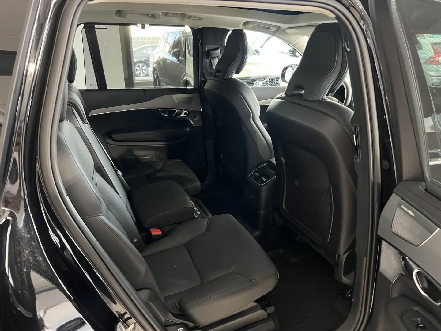 XC90 T8 Ultimate Bright Recharge AWD AHK B&W 360
