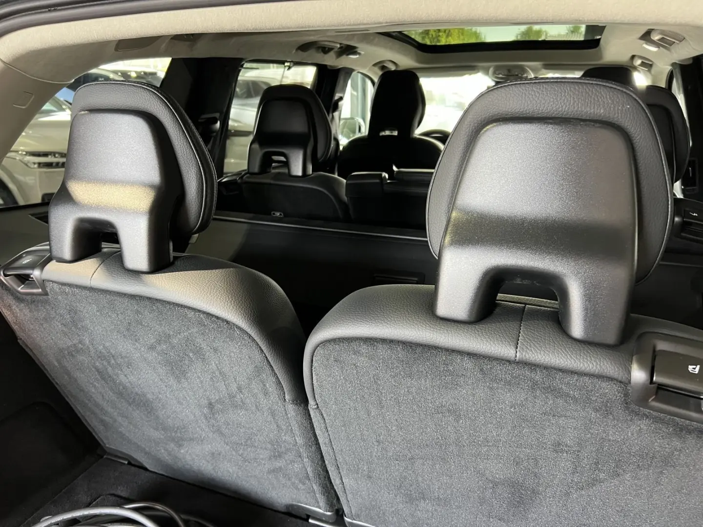 XC90 T8 Ultimate Bright Recharge AWD AHK B&W 360