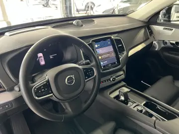 XC90 T8 Ultimate Bright Recharge AWD AHK B&W 360