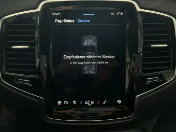 XC90 T8 Ultimate Bright Recharge AWD AHK B&W 360