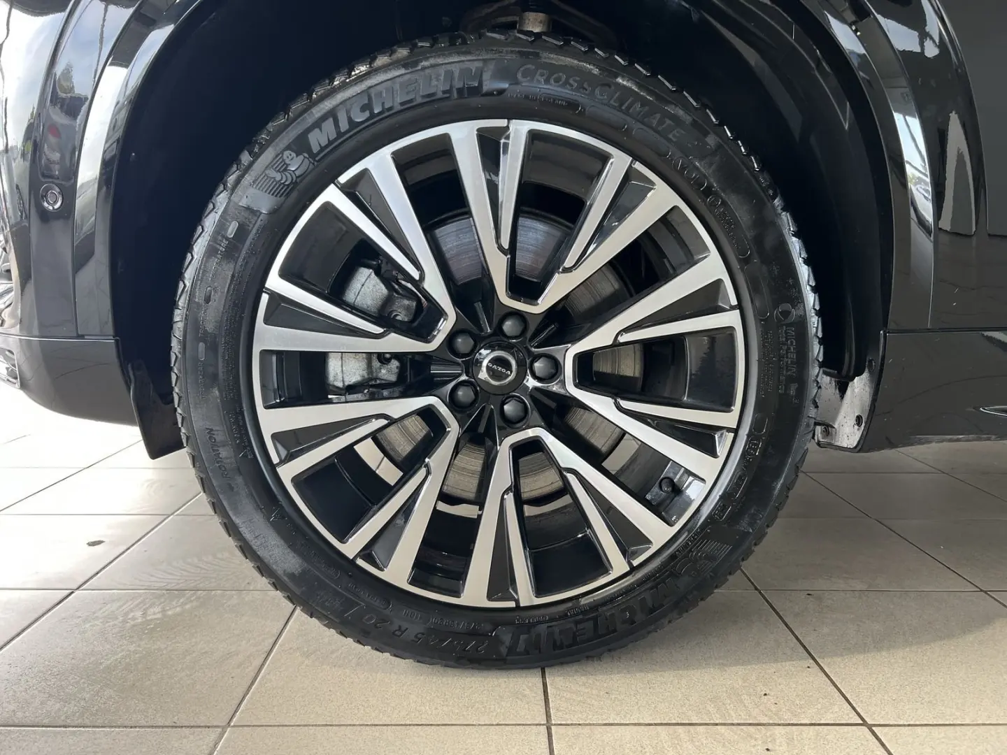 XC90 T8 Ultimate Bright Recharge AWD AHK B&W 360