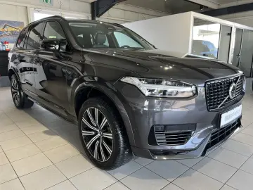 XC90 T8 Plus Dark Recharge AWD AHK Pano 360°