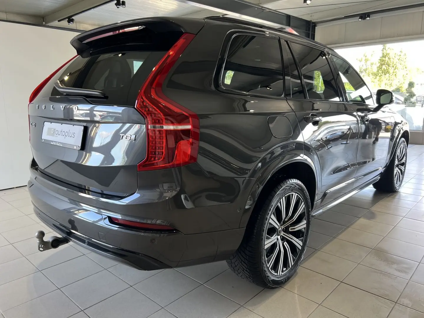 XC90 T8 Plus Dark Recharge AWD AHK Pano 360°
