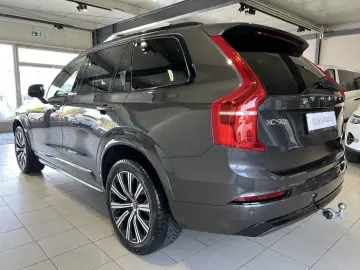 XC90 T8 Plus Dark Recharge AWD AHK Pano 360°