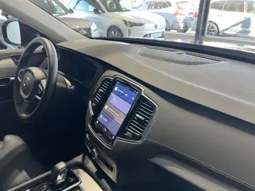 XC90 T8 Plus Dark Recharge AWD AHK Pano 360°