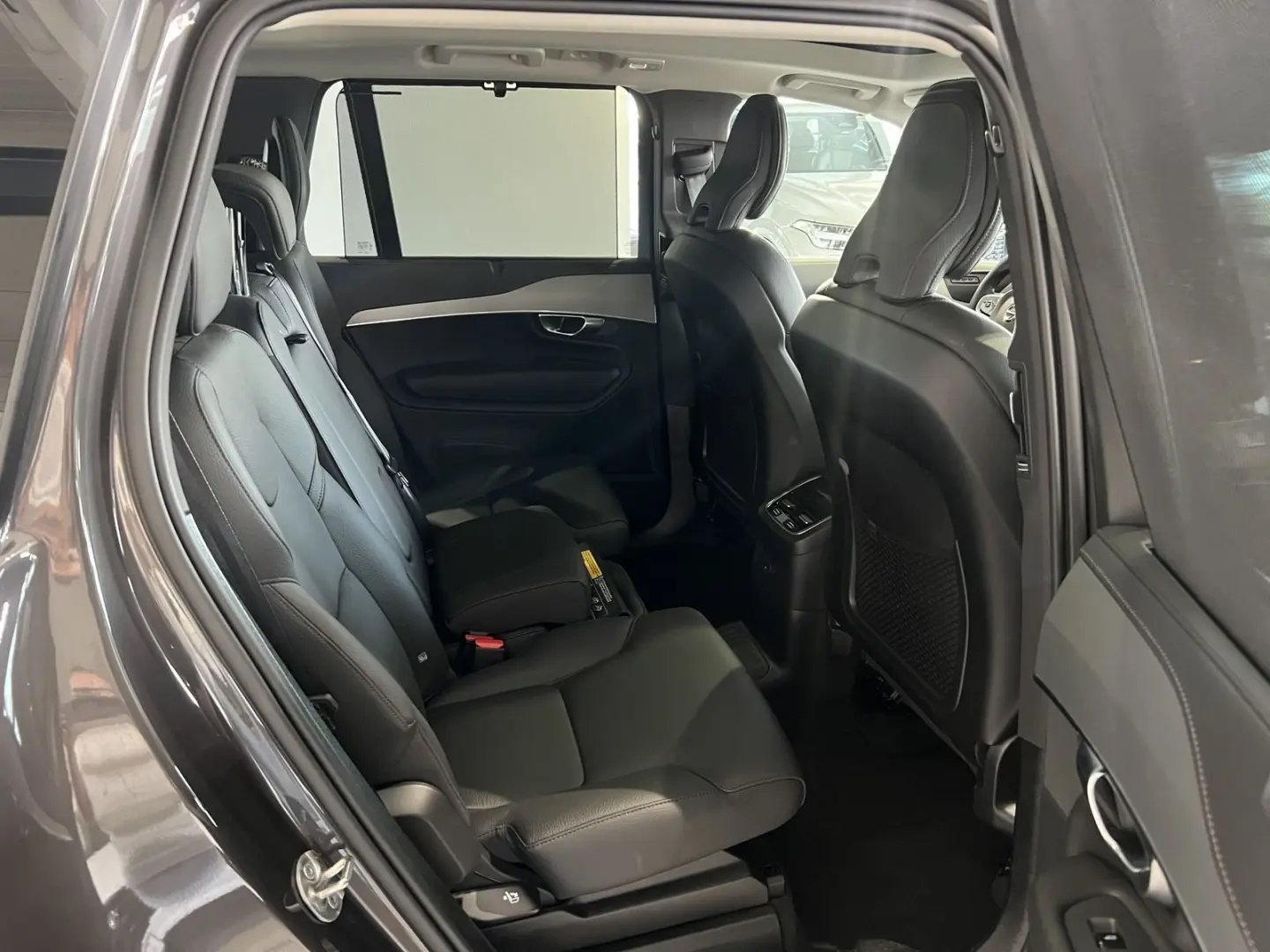 XC90 T8 Plus Dark Recharge AWD AHK Pano 360°