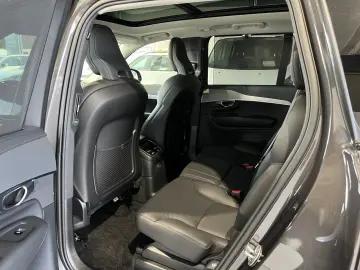 XC90 T8 Plus Dark Recharge AWD AHK Pano 360°