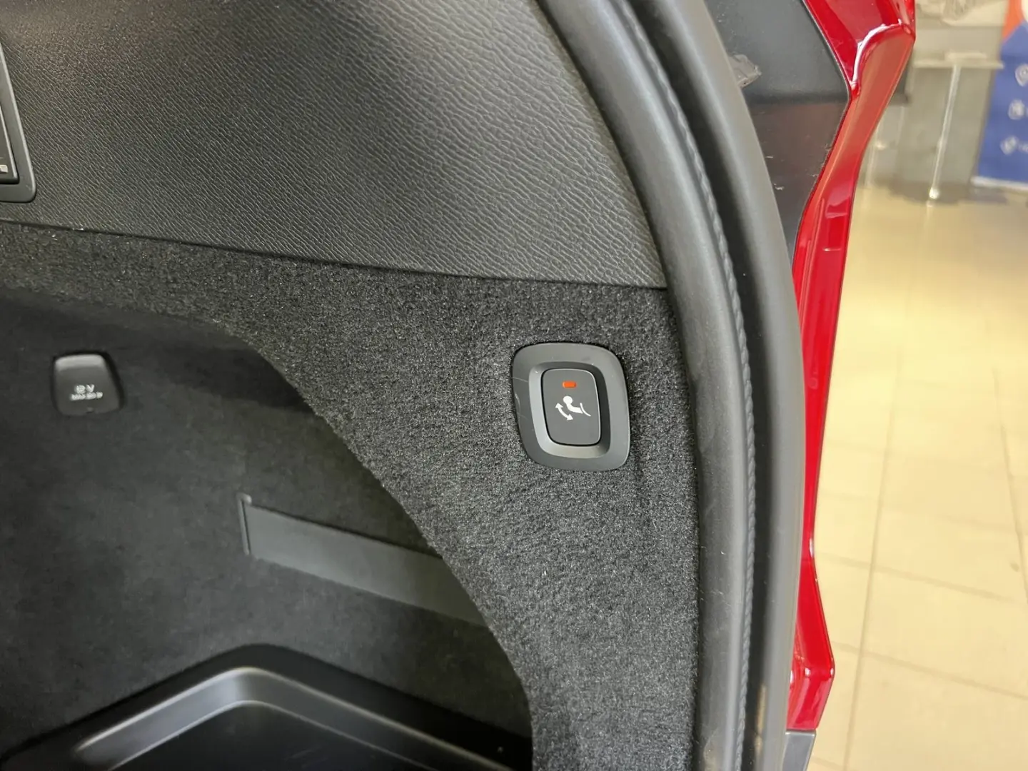 XC90 T8 Core Recharge AWD BLIS AHK H/K WinterPkt