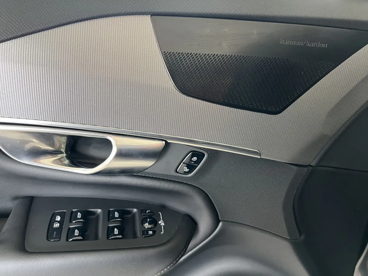XC90 T8 Core Recharge AWD BLIS AHK H/K WinterPkt