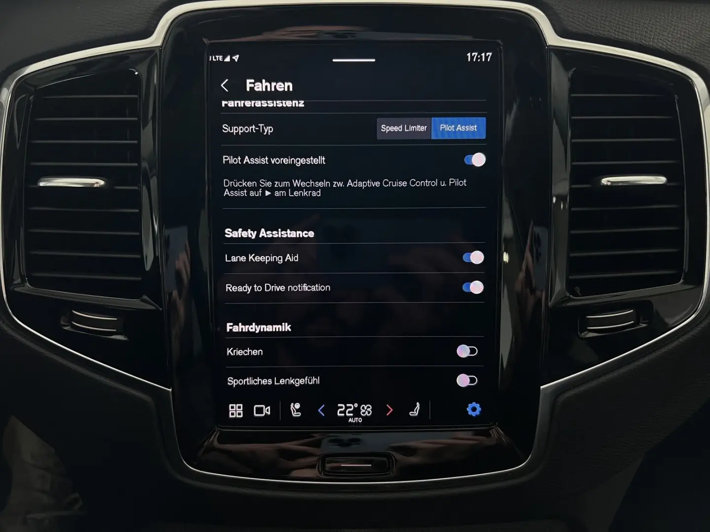XC90 T8 Core Recharge AWD BLIS AHK H/K WinterPkt