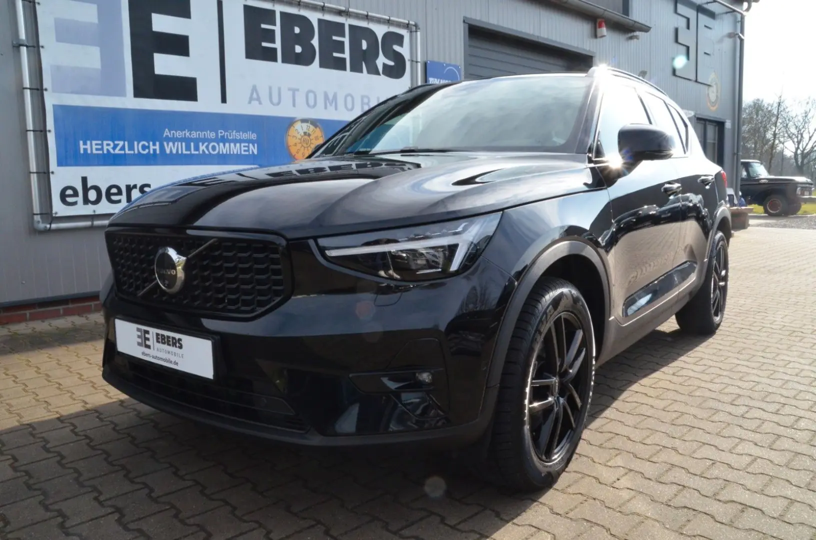 XC40 Plus Dark Black Edition ACC/360°/LED/SOUND