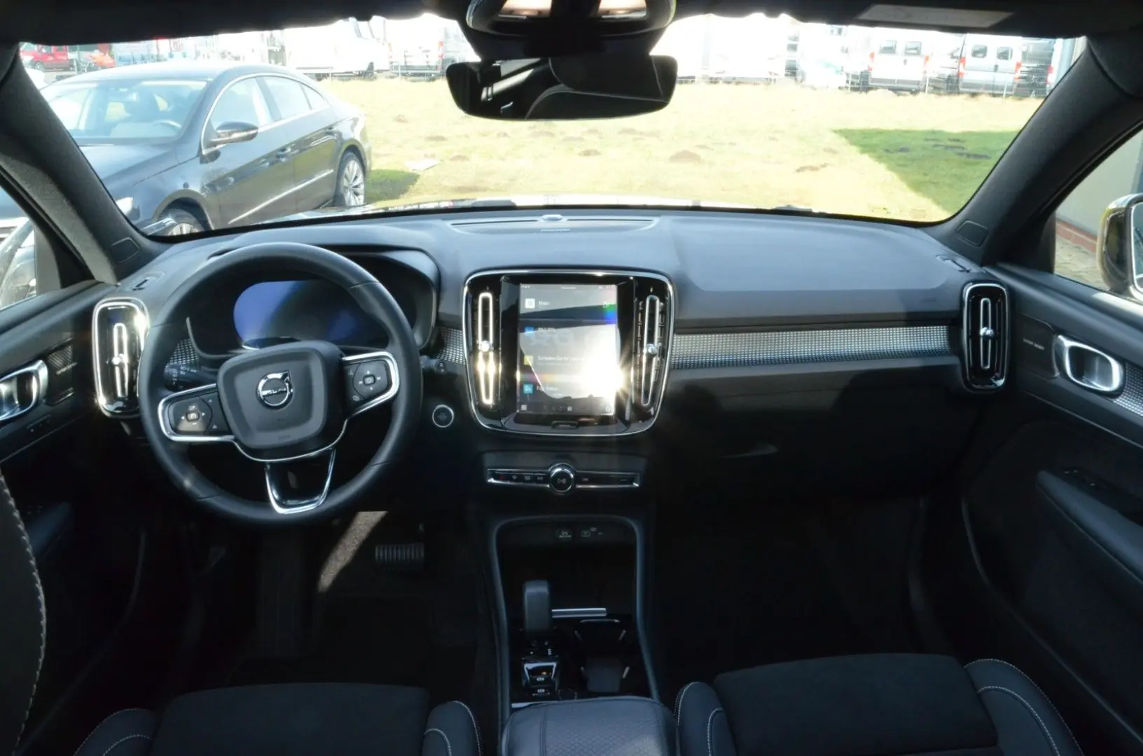 XC40 Plus Dark Black Edition ACC/360°/LED/SOUND