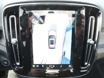 XC40 Plus Dark Black Edition ACC/360°/LED/SOUND
