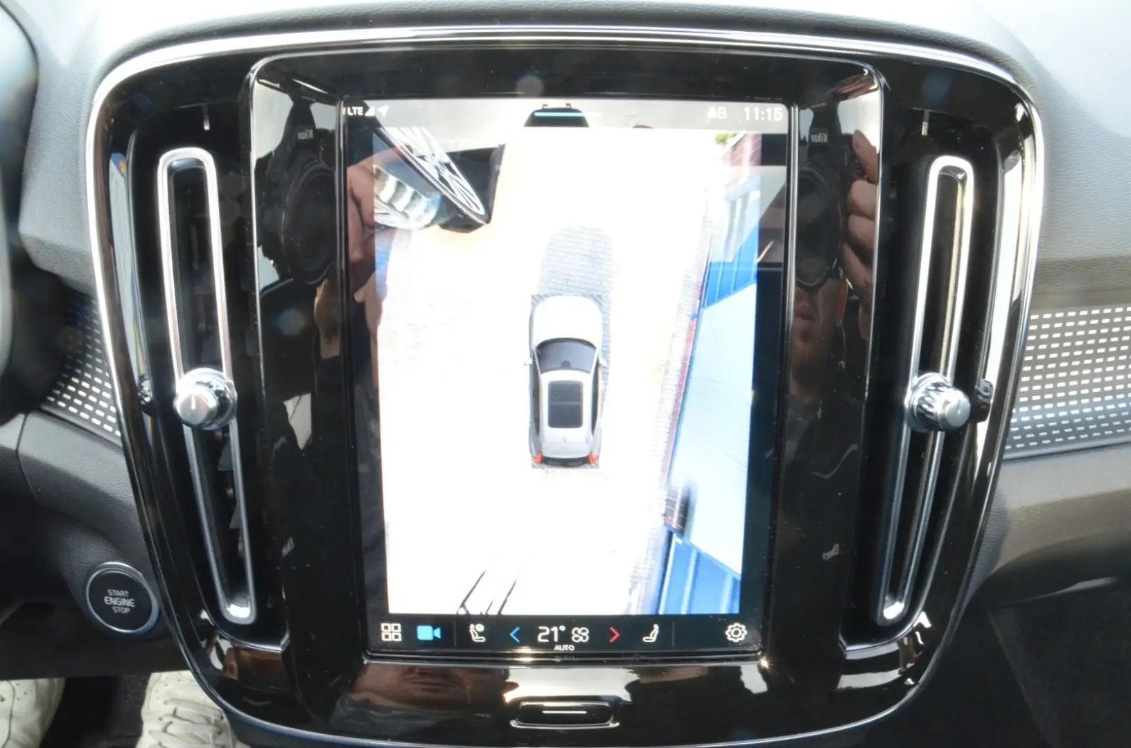 XC40 Plus Dark Black Edition ACC/360°/LED/SOUND
