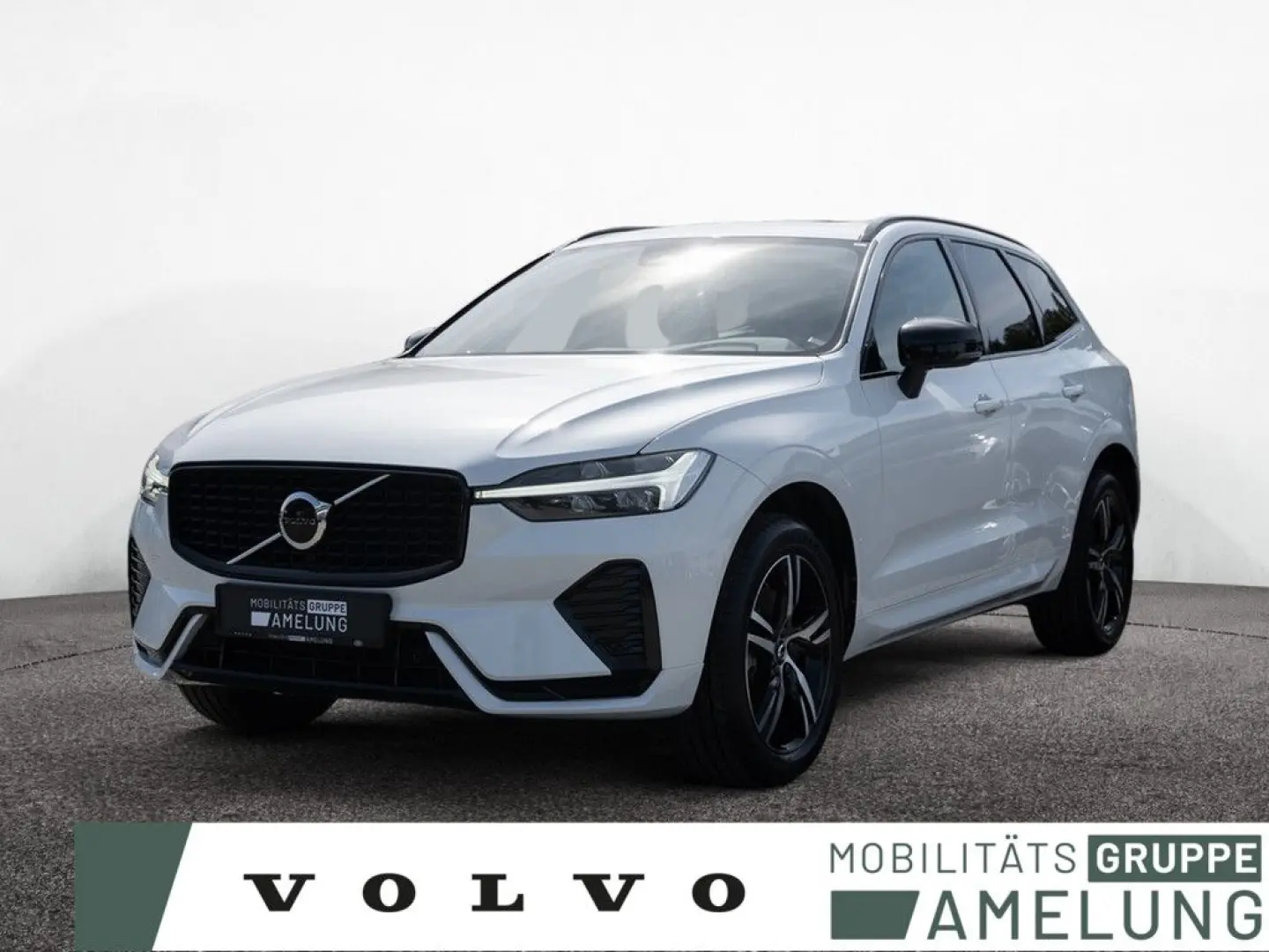 XC60 B4 AWD PDC SHZ KAMERA H/K NAVI LED PANO