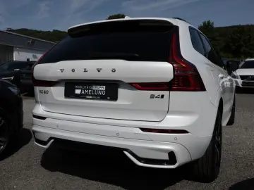 XC60 B4 AWD PDC SHZ KAMERA H/K NAVI LED PANO