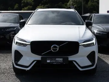 XC60 B4 AWD PDC SHZ KAMERA H/K NAVI LED PANO
