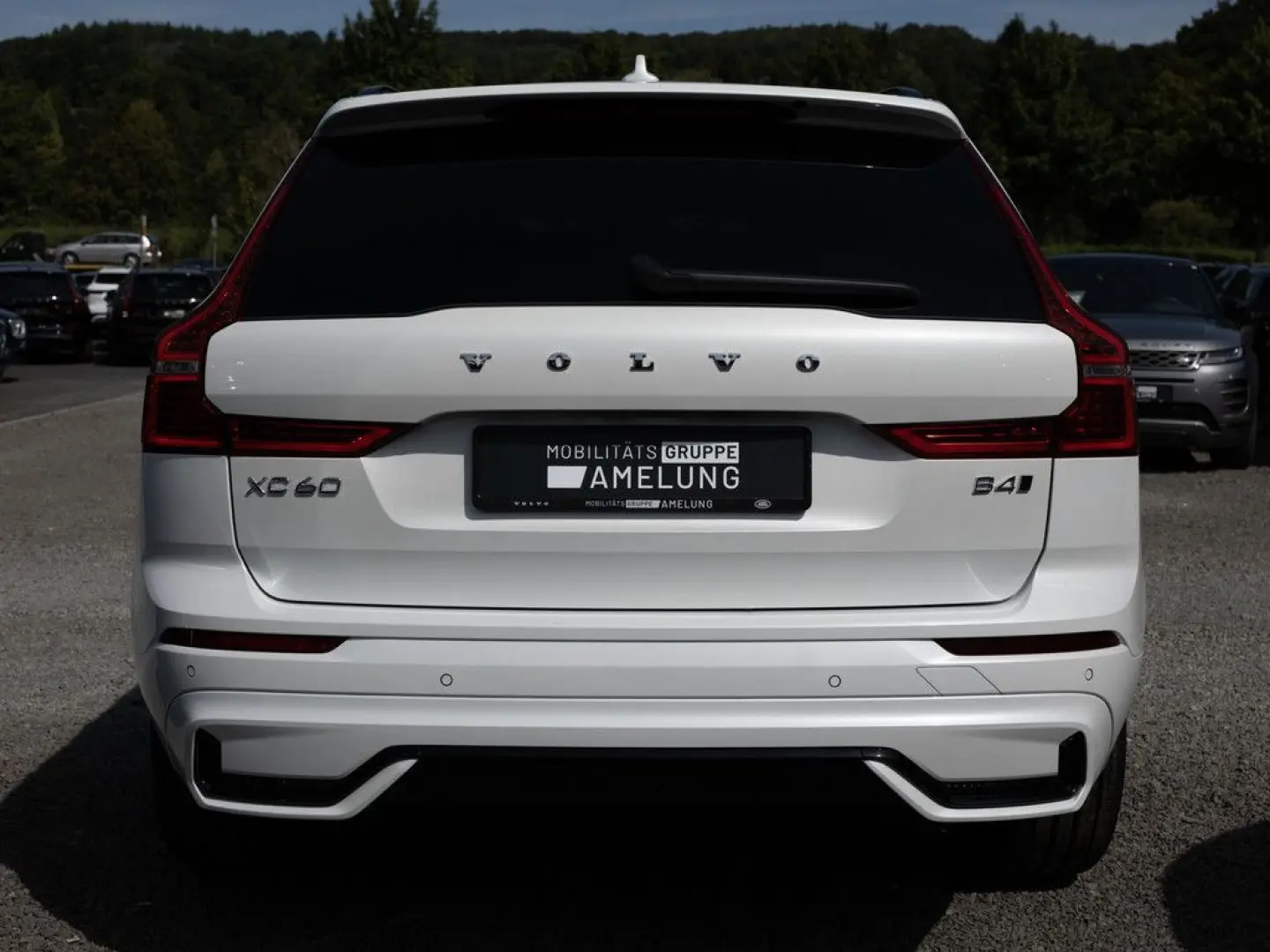 XC60 B4 AWD PDC SHZ KAMERA H/K NAVI LED PANO