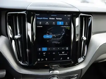 XC60 B4 AWD PDC SHZ KAMERA H/K NAVI LED PANO