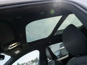 XC60 B4 AWD PDC SHZ KAMERA H/K NAVI LED PANO