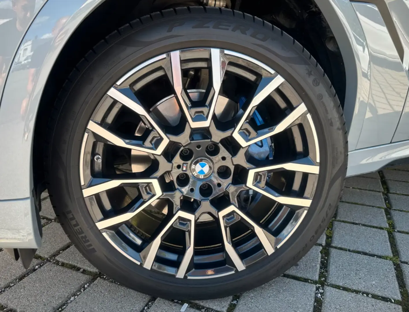 BMW X6 30d xDrive MSport ACC,HUD,PANO,LUFT,HARMAN