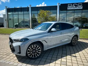 BMW X6 30d xDrive MSport ACC,HUD,PANO,LUFT,HARMAN