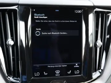 XC60 B4 AWD aus Erstbesitz KAMERA NAVI AHK LED