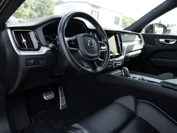 XC60 B4 AWD aus Erstbesitz KAMERA NAVI AHK LED