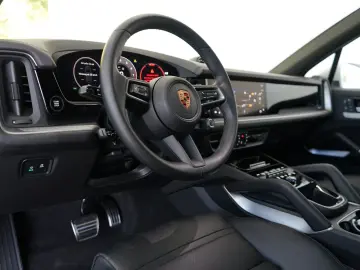 Cayenne S E-Hybrid/SportDesign/HD/PDCC/Mega-Spec