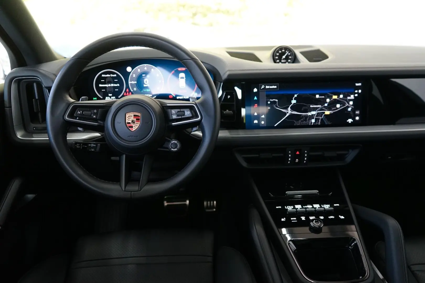 Cayenne S E-Hybrid/SportDesign/HD/PDCC/Mega-Spec