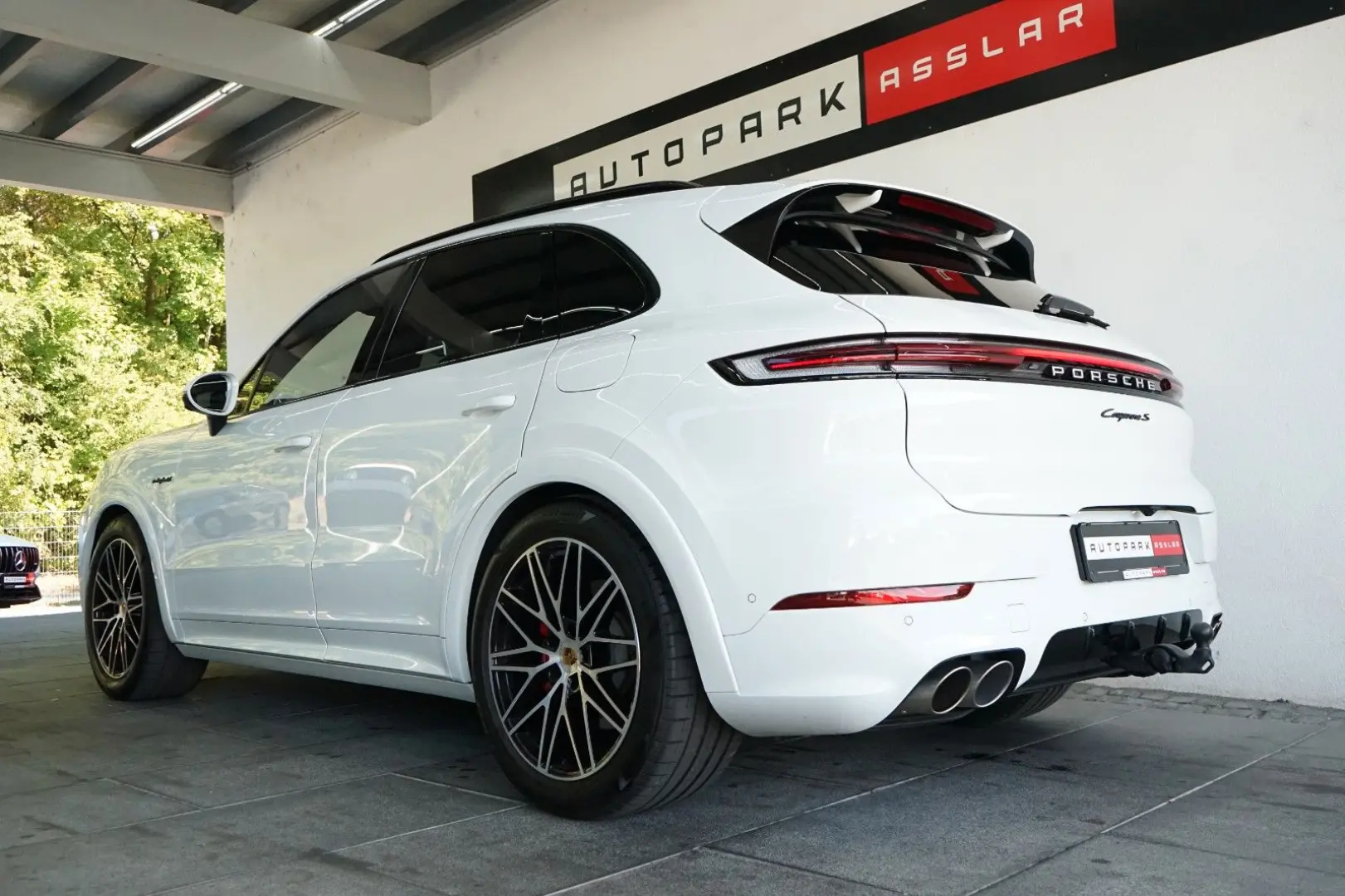 Cayenne S E-Hybrid/SportDesign/HD/PDCC/Mega-Spec