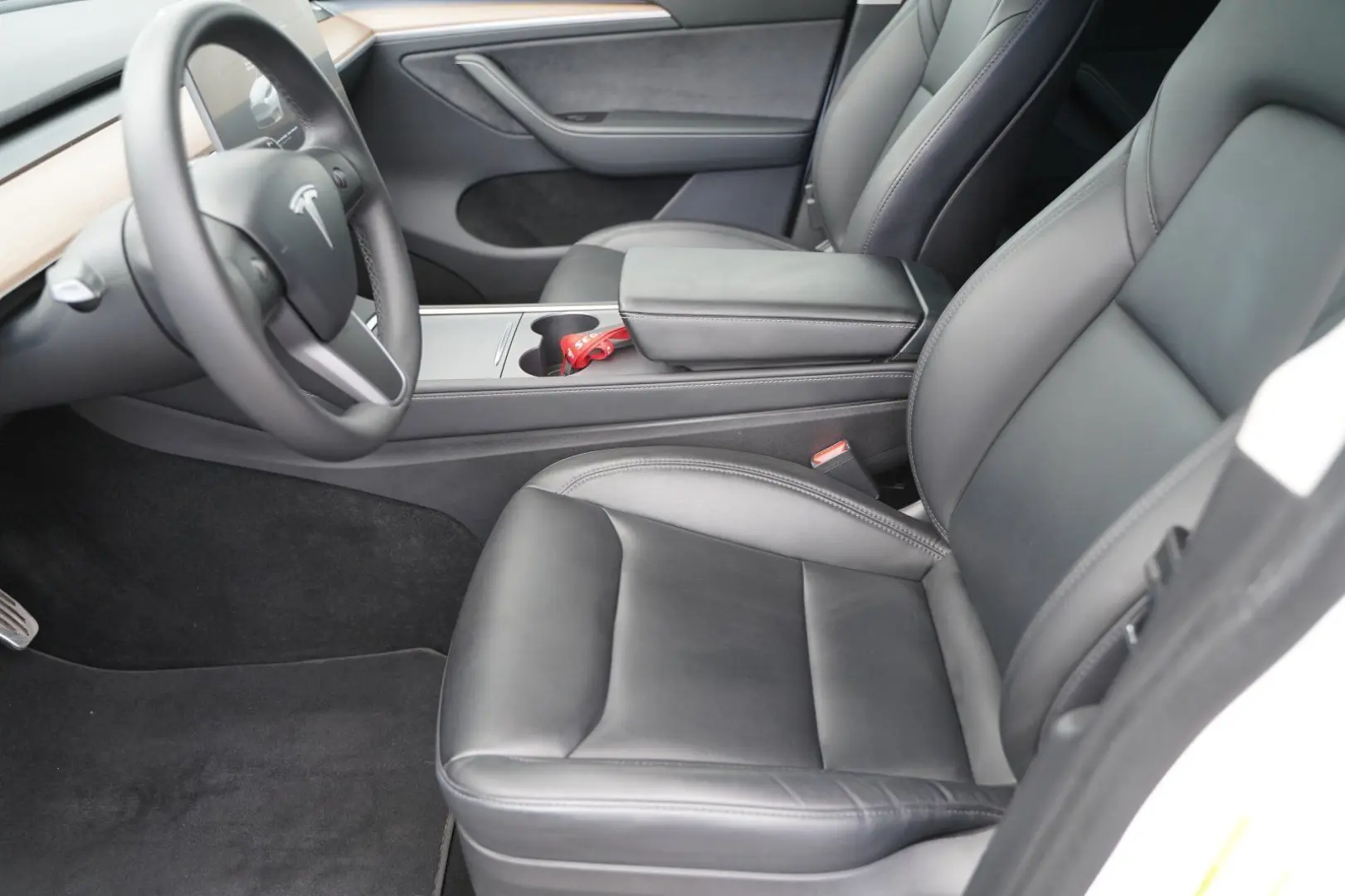 Model Y Long Range AWD *Mwst. ausweisbar*Matrix-