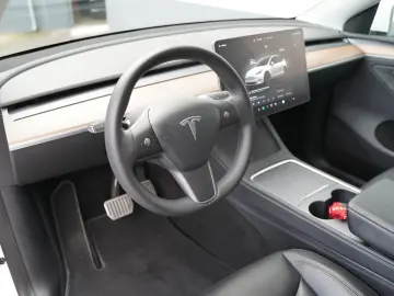 Model Y Long Range AWD *Mwst. ausweisbar*Matrix-
